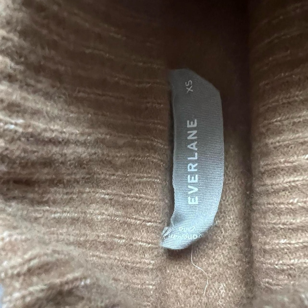 Everlane Camel Wool Sweater! - Picture 5 of 6